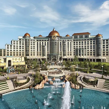 Universal'S Helios Grand Hotel, A Loews Hotel